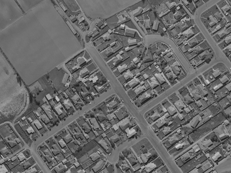 42 Croziers Road from the air, 1970-1974