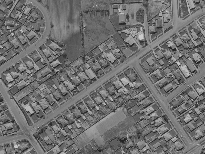 23 Kellys Road from the air, 1970-1974