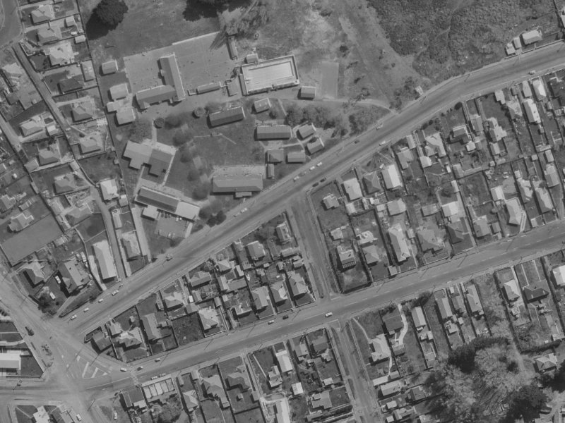 133 Leaver Terrace from the air, 1970-1974
