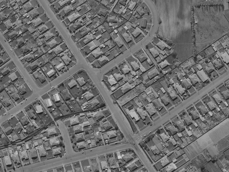 28 Philpotts Road from the air, 1970-1974