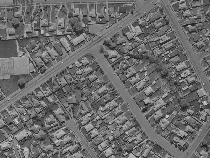 25 Manuka Street from the air, 1970-1974
