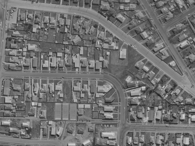 25 Palmers Road from the air, 1970-1974