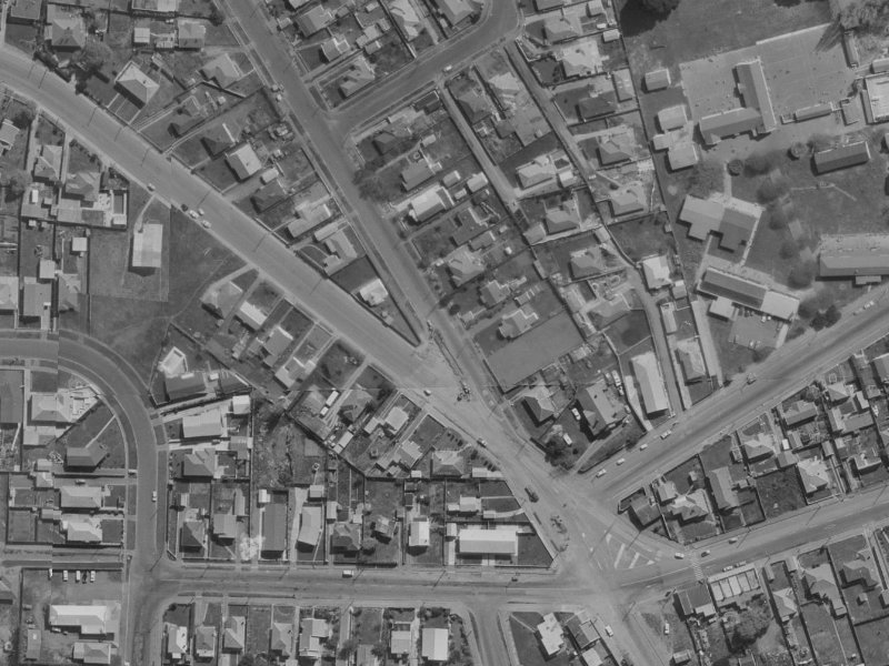 125 Marriotts Road from the air, 1970-1974