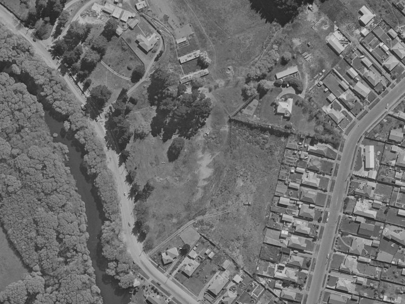 7 Tangmere Place from the air, 1970-1974