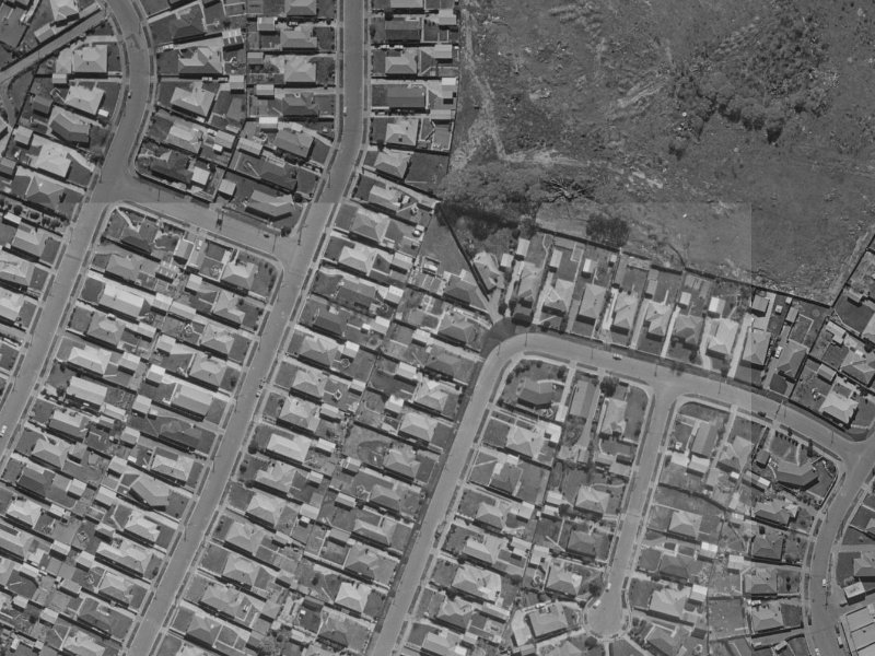 29 Everest Street from the air, 1970-1974