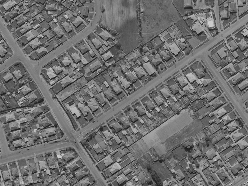 11 Kellys Road from the air, 1970-1974