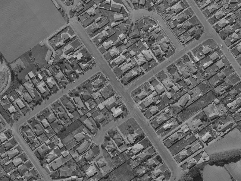 31A Croziers Road from the air, 1970-1974