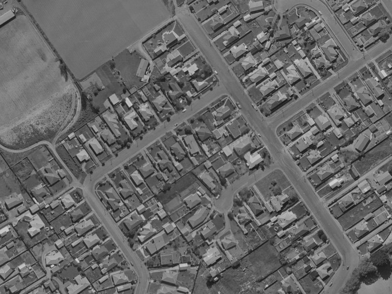 34-36 Esperance Street from the air, 1970-1974