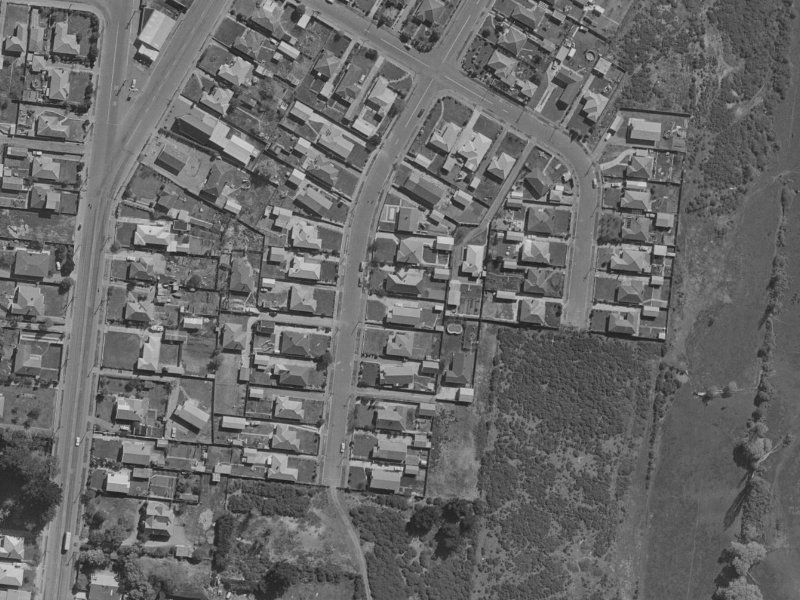 55 Vivian Street from the air, 1970-1974
