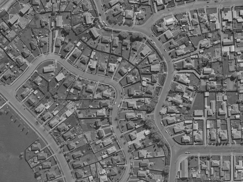 36 Bellbrook Crescent from the air, 1970-1974