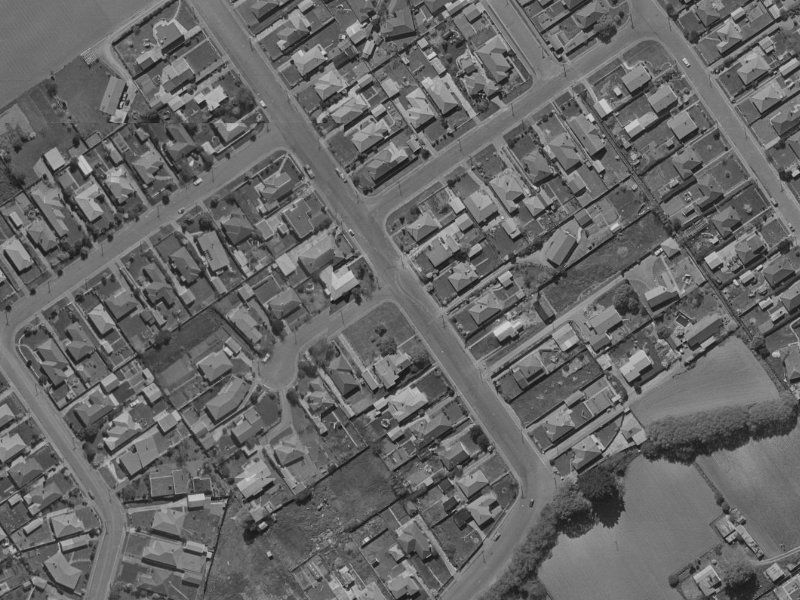 Croziers Road from the air, 1970-1974