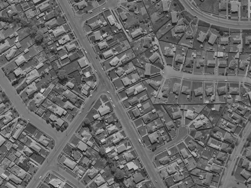348 Hills Road from the air, 1970-1974