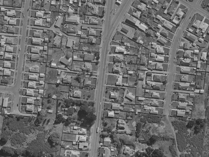 40 Bassett Street from the air, 1970-1974