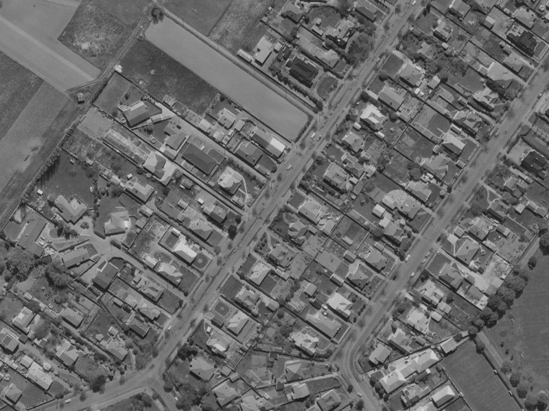 176 Matsons Avenue from the air, 1970-1974