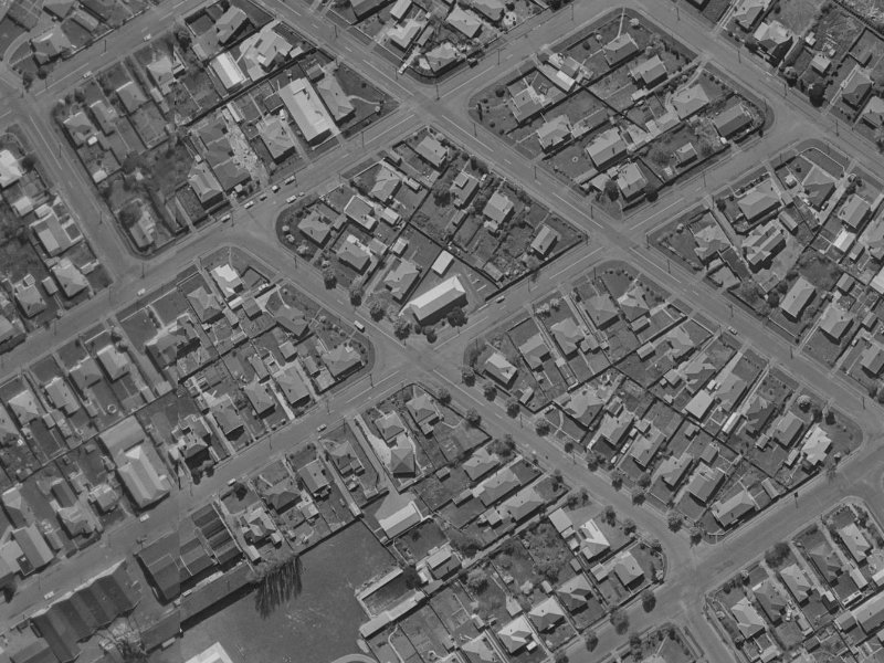 30 Gambia Street from the air, 1970-1974