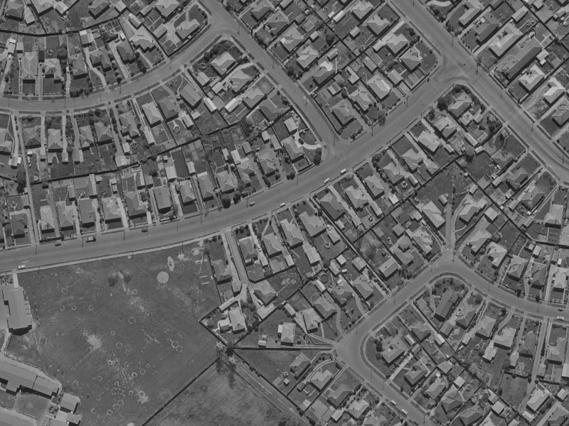 16 Kendal Avenue from the air, 1970-1974