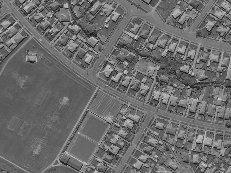 190A Condell Avenue from the air, 1970-1974