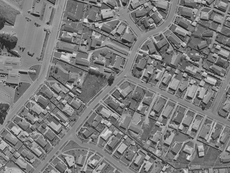 9 Deepdale Street from the air, 1970-1974