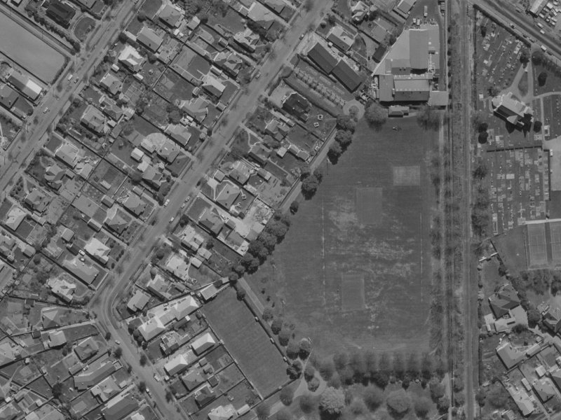 100 St James Avenue from the air, 1970-1974