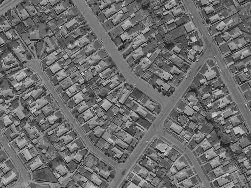 5 Manuka Street from the air, 1970-1974