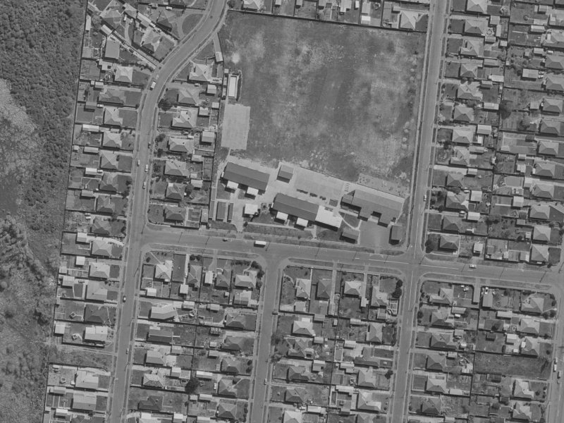 4 Freeville Place from the air, 1970-1974