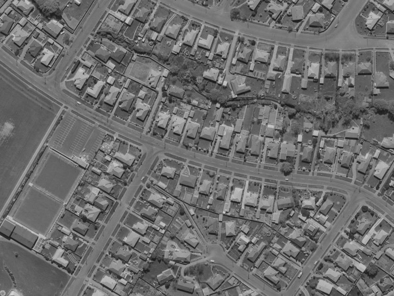 172 Condell Avenue from the air, 1970-1974