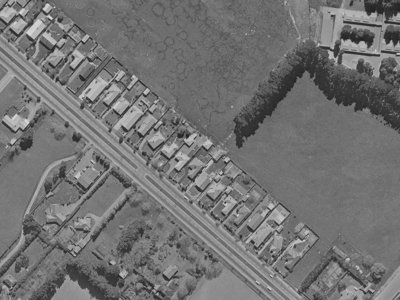 390 Memorial Avenue from the air, 1970-1974
