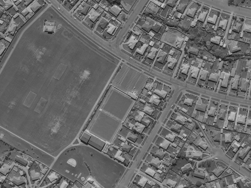 181 Condell Avenue from the air, 1970-1974