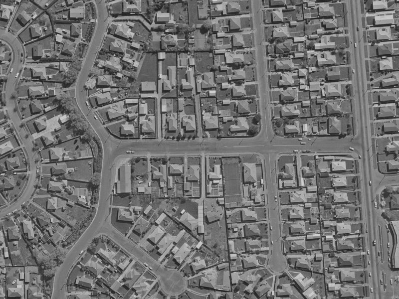 15 Voss Street from the air, 1970-1974