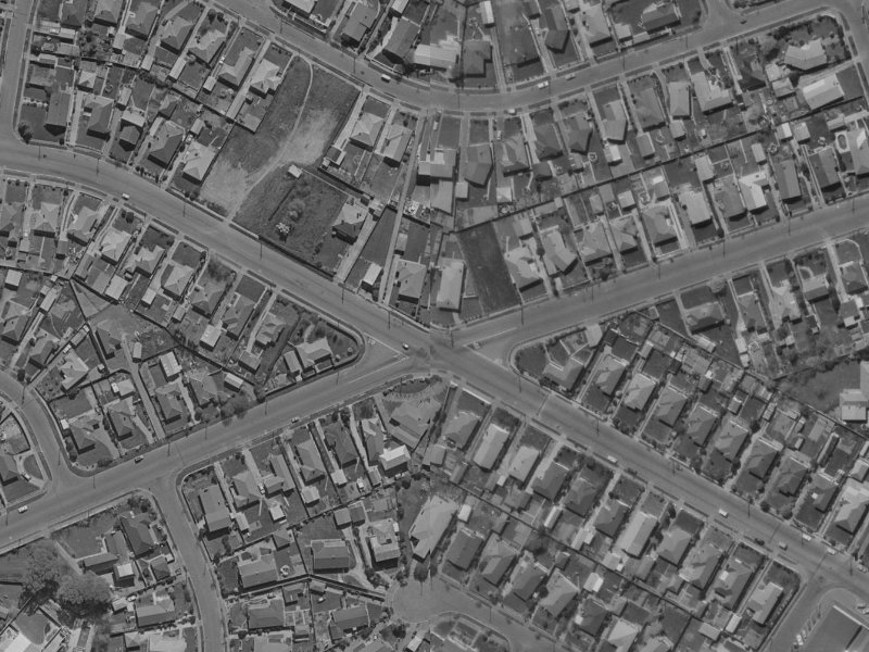 229 Grahams Road from the air, 1970-1974