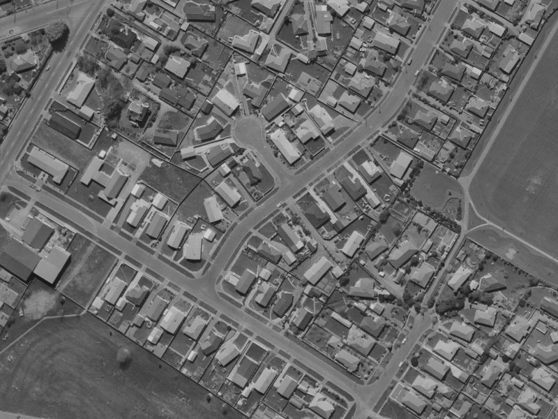 6 Flower Street from the air, 1970-1974