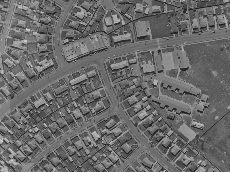 54 Cranbrook Avenue from the air, 1970-1974