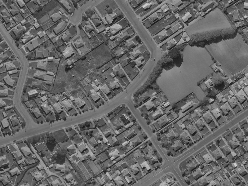 137 McFaddens Road from the air, 1970-1974