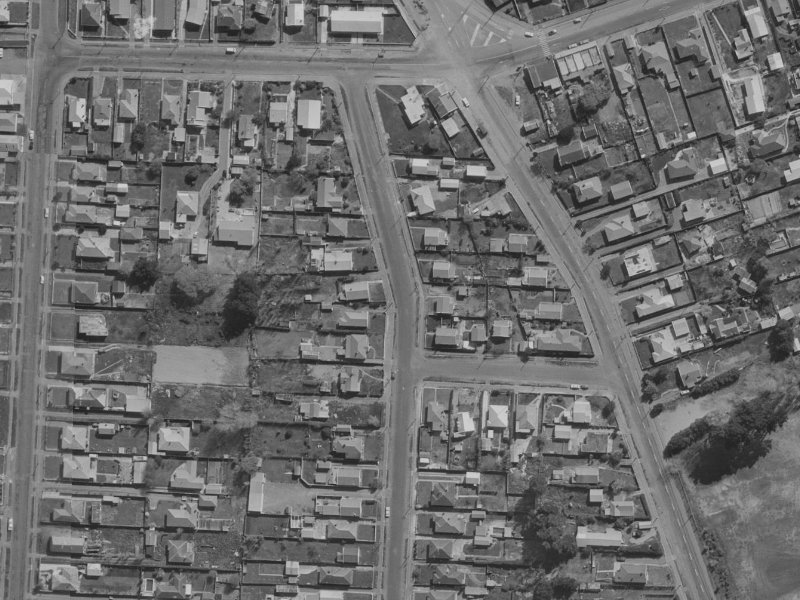26 Baker Street from the air, 1970-1974