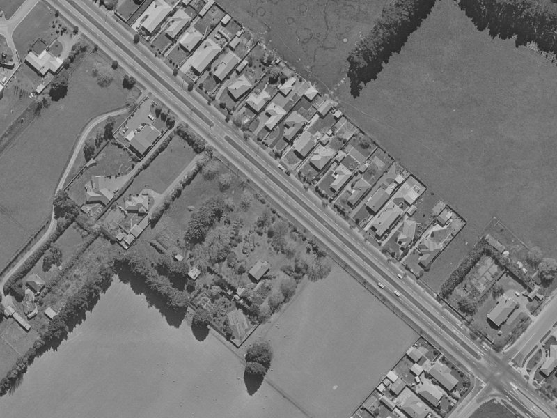 391–395 Memorial Avenue from the air, 1970-1974