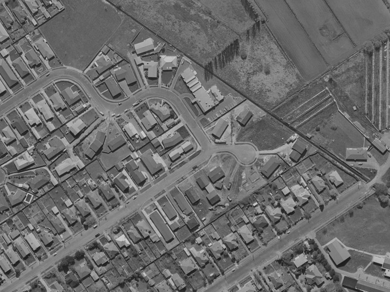 32 Erica Street from the air, 1970-1974
