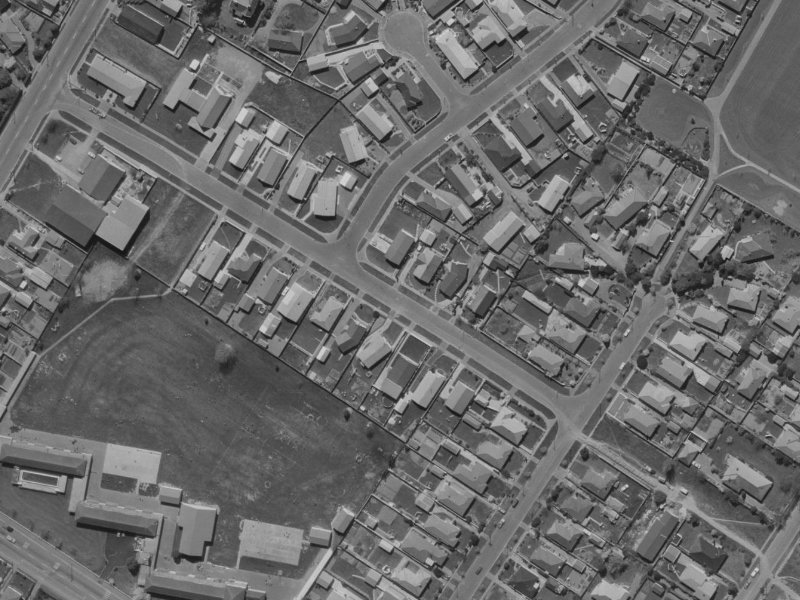 10 Saffron Street from the air, 1970-1974