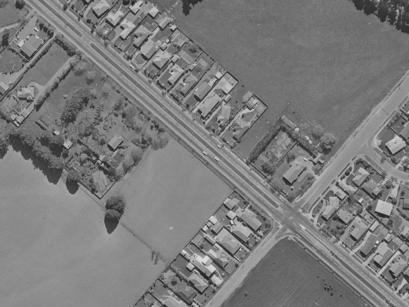 373 Memorial Avenue from the air, 1970-1974