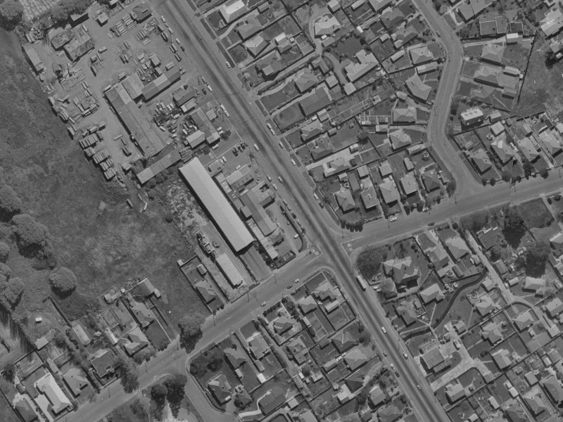 293 Cranford Street from the air, 1970-1974
