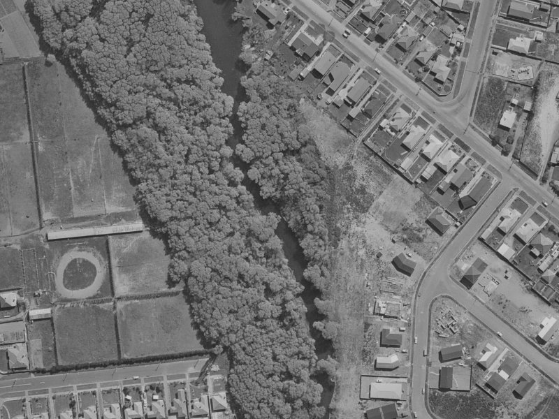 41B Lake Terrace Road from the air, 1970-1974
