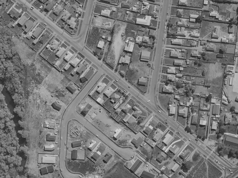 23 Lake Terrace Road from the air, 1970-1974