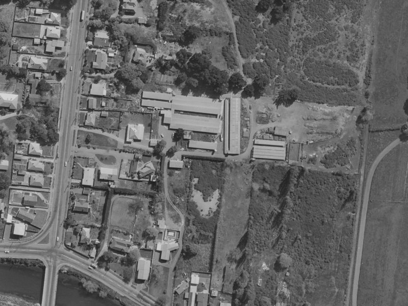 4 Edwins Way from the air, 1970-1974