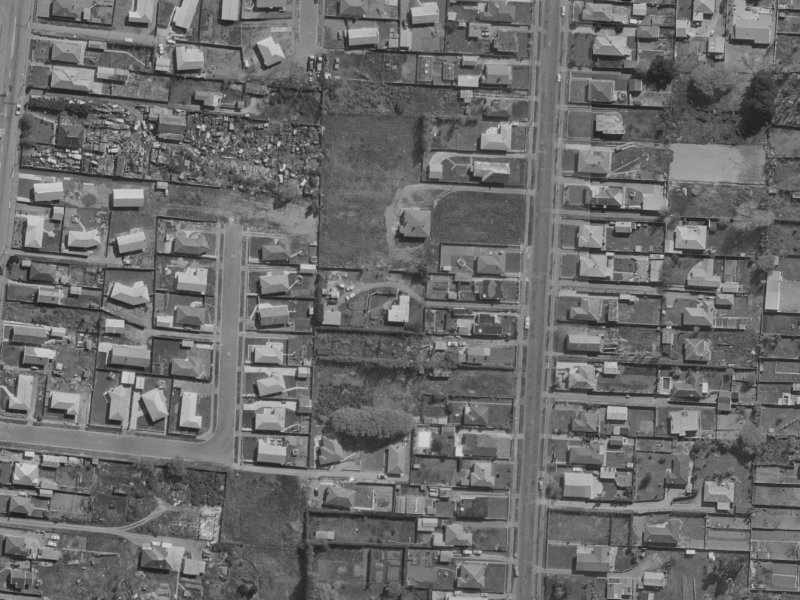 88 Palmers Road from the air, 1970-1974