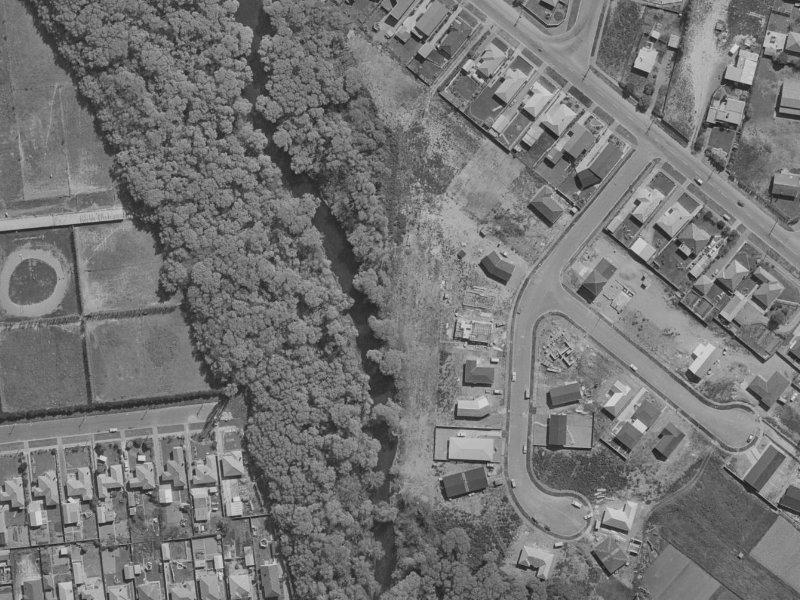 18A De Ville Place from the air, 1970-1974
