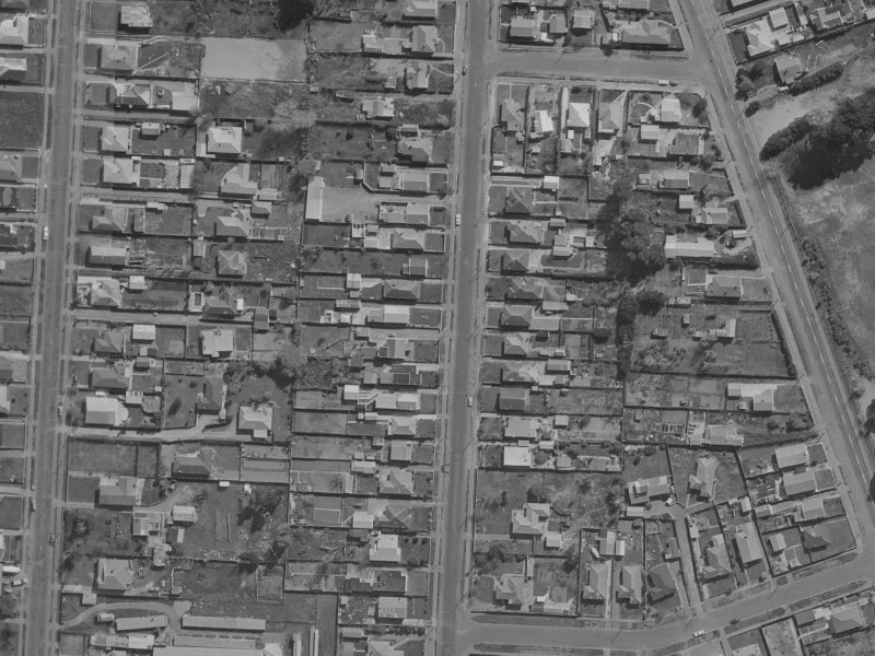54 Baker Street from the air, 1970-1974