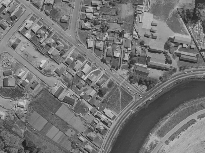 7 Lake Terrace Road from the air, 1970-1974