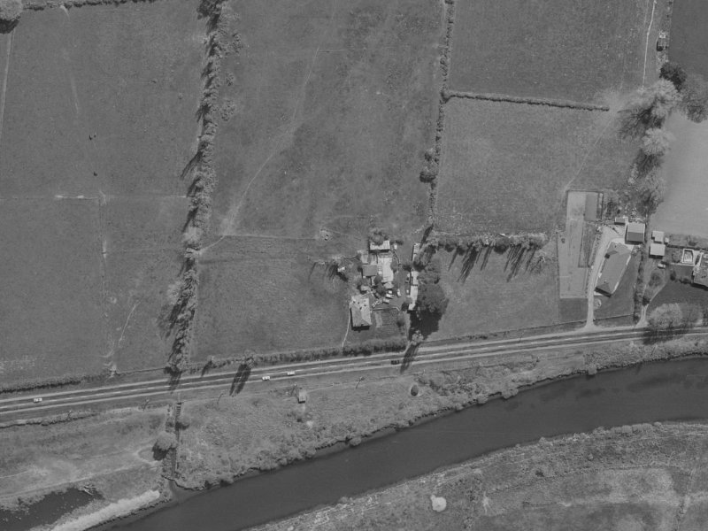 4 Brooker Avenue from the air, 1970-1974