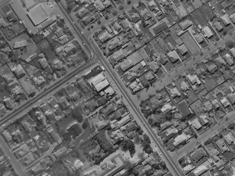 436-434 Papanui Road from the air, 1970-1974
