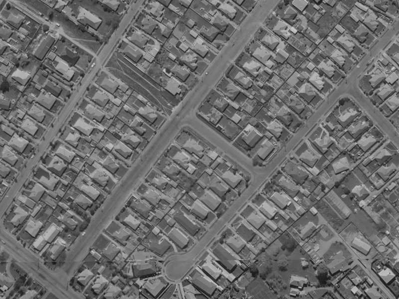 20 Jennifer Street from the air, 1970-1974