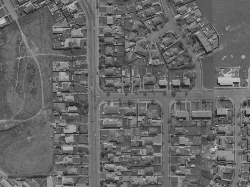 4 Acheson Avenue from the air, 1970-1974